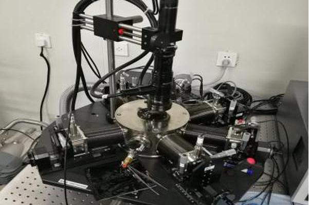 ATA-P1005壓電疊堆放大器在納米定位臺驅動中的應用 ATA-P1005壓電疊堆放大器在納米定位臺驅動中的應用